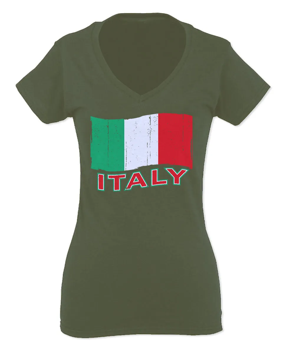 Italia Distressed Italy Flag Italian National Flag Vintage For Women V neck fitted T Shirt