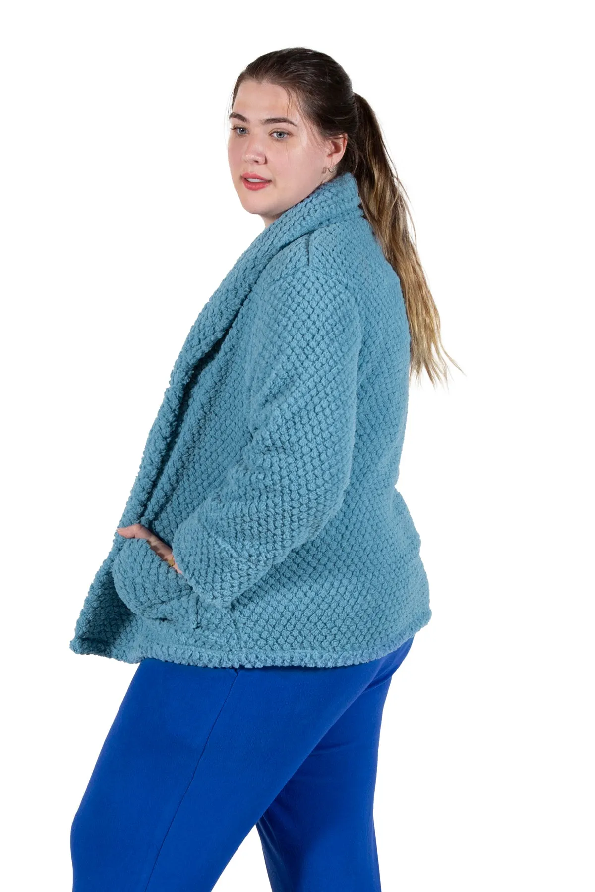 La Cera Plus Size Honeycomb Fleece Bed Jacket