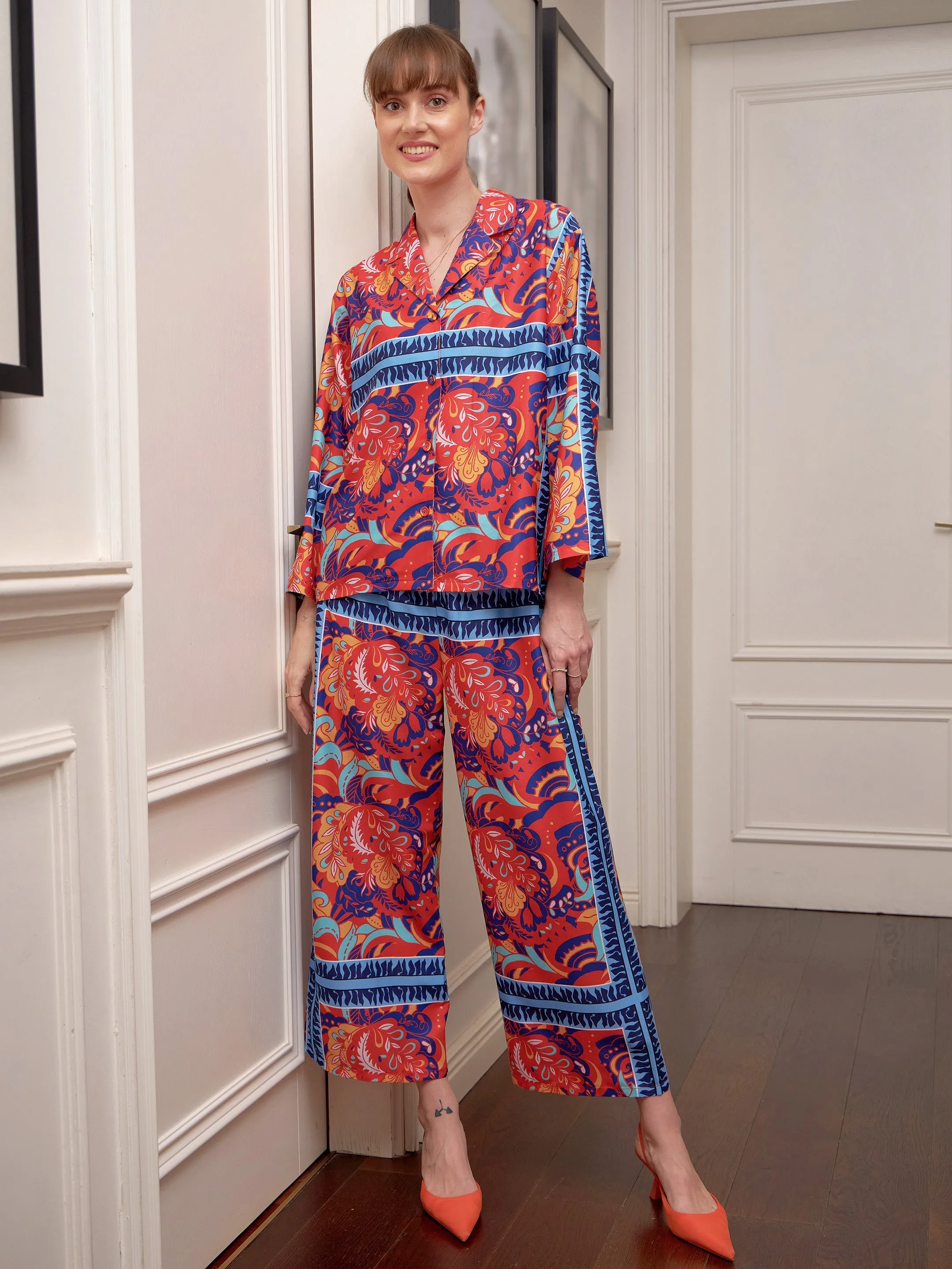 Women Red Floral Notch Collar Shirt With Lounge Pants